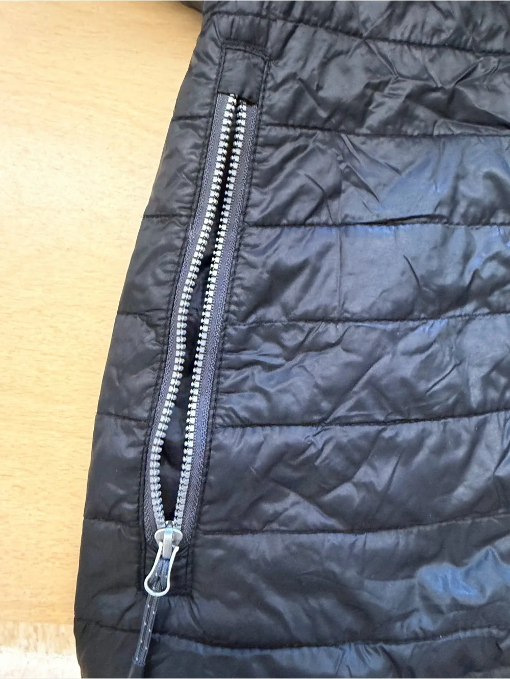 Elevate Men's Quilted Hooded Jacket in Black